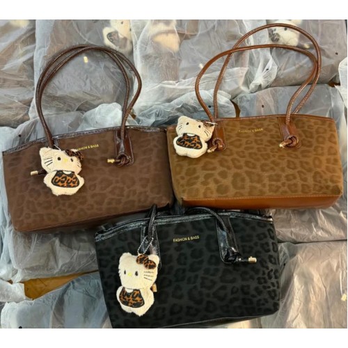 Kitty ကျားသစ်