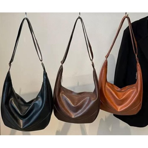 Leather ဘေးလွယ်